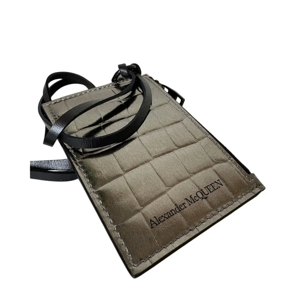 sale ends 5/13 Alexander McQueen Metallic Quilted cardholder
